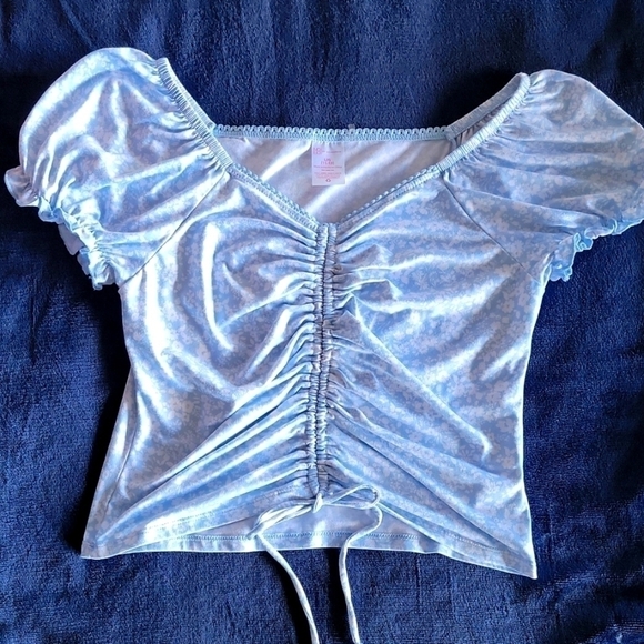 No Boundaries Tops - Crop top with puff sleeve